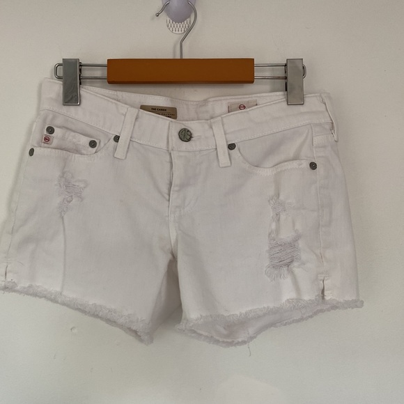 AG Adriano Goldschmied The carrie WHITE distressed jean shorts - Picture 2 of 10